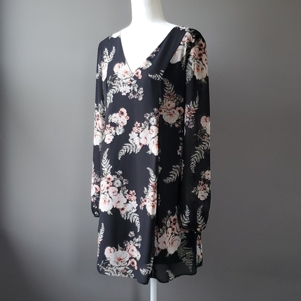 BCBGeneration floral boho dress